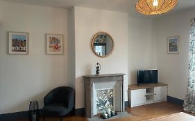Appartement Avec Balcon Vue Mer, Tout Equipe